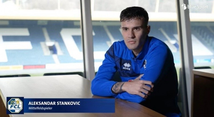 记者：国米最终可能为斯坦科维奇设定2000万欧的回购条款